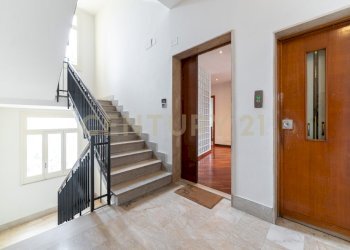 Via Mineo 33 (7).jpg - Four-room apartment Via Mineo 33, Catania - photo 6
