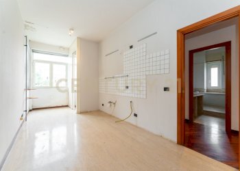 Via Mineo 33 (12).jpg - Four-room apartment Via Mineo 33, Catania - photo 10