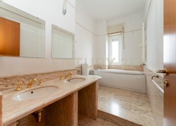 Via Mineo 33 (28).jpg - Four-room apartment Via Mineo 33, Catania - photo 21
