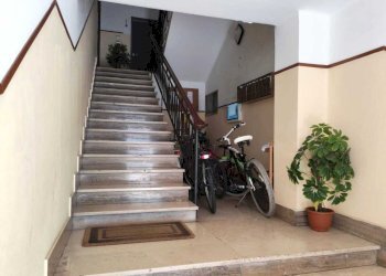 8448fd45-ebad-4738-a658-f501fe4e334a.jpg - Three-room apartment Via Cristoforo Colombo 113, Brindisi - photo 2