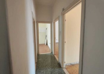 corrid..jpg - Three-room apartment Via Cristoforo Colombo 113, Brindisi - photo 9