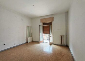 letto matr 4.jpg - Three-room apartment Via Cristoforo Colombo 113, Brindisi - photo 16