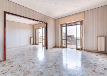 09.jpg - Apartment Via Nuovalucello 3, Catania - photo 9