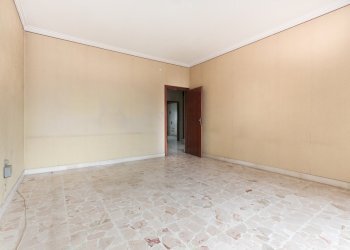 19.jpg - Apartment Via Nuovalucello 3, Catania - photo 18