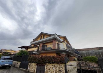 b4fd50b7-8adb-44df-bbb5-13ce2fd29202.jpg - Appartamento Via degli Orti 68, Tivoli - foto 2