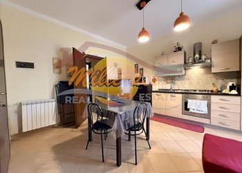 1e831267-bbf1-42b0-8b32-d7b57d38f8a1.jpg - Bilocale Via Augusta, Siracusa - foto 3