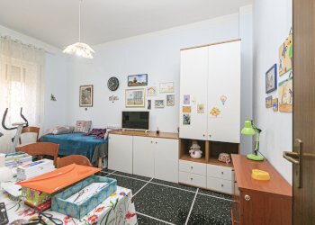 Camera 2 (4).jpg - Appartamento Via Carnia 57B, Genova (zona Rivarolo) - foto 26