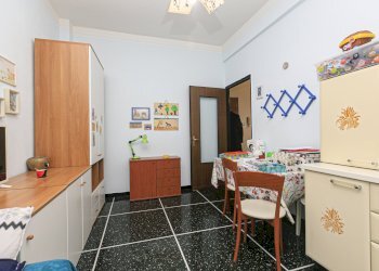 Camera 2.jpg - Appartamento Via Carnia 57B, Genova (zona Rivarolo) - foto 27