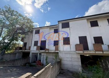 Villa a Schiera Lanciano - foto 7