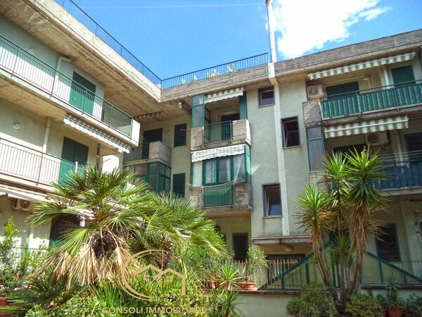 Independent house Mascali - photo 1