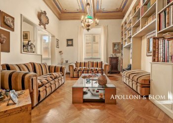 Apartment Via di Gracciano nel Corso, 87, Montepulciano - photo 2