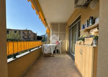 Two-room apartment Corso vittorio emanuele, Camporosso - photo 1