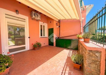 Bilocale Via aurelia, San Lorenzo al Mare - foto 1