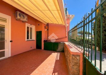 Bilocale Via aurelia, San Lorenzo al Mare - foto 2
