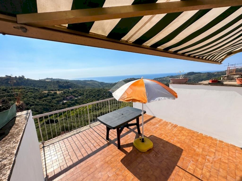 Apartment Via Torquato Tasso, Civezza - photo 1