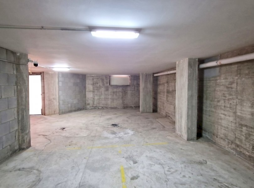 Box Mondragone - foto 1