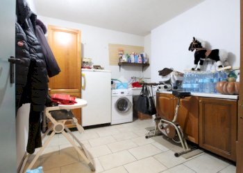 Villa a Schiera Via Canale, Casalgrande - foto 9