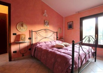 Villa a Schiera Via Canale, Casalgrande - foto 11