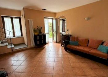 Villa a Schiera Pinerolo - foto 1