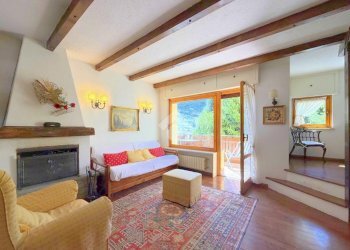 Four-room apartment Via Cotolivier, Oulx - photo 1