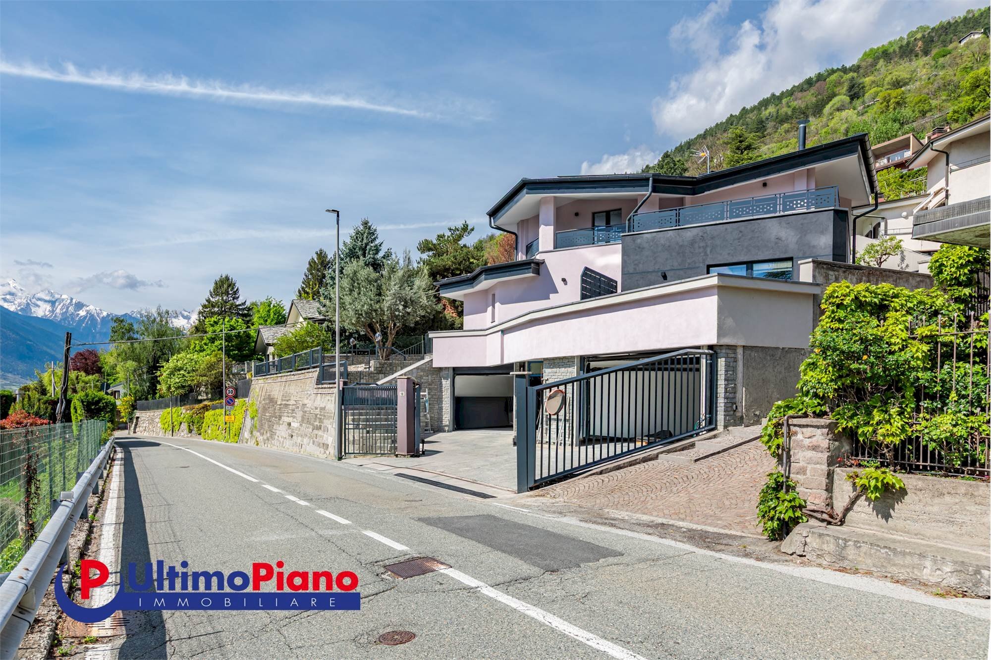 Villa Bifamiliare Via delle Betulle 16, Aosta - foto 1