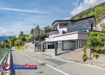Villa Bifamiliare Via delle Betulle 16, Aosta - foto 1
