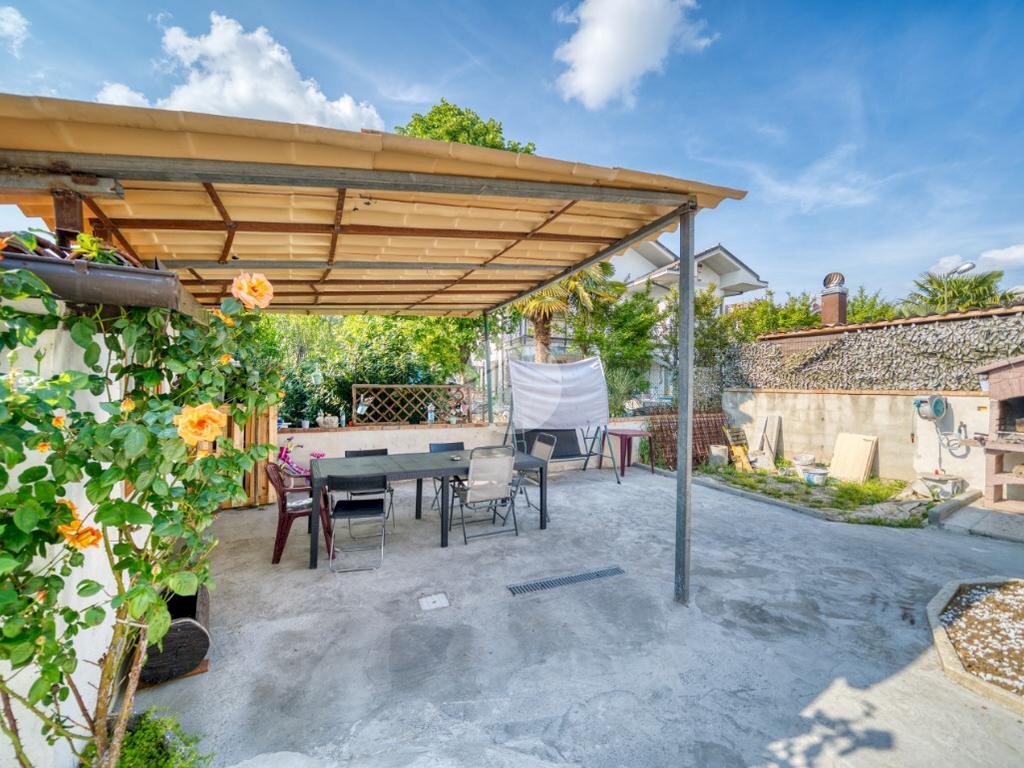 Attic Via machiavelli, Piossasco - photo 1