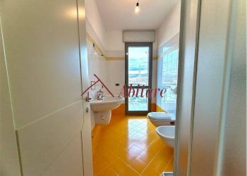 Four-room apartment Corso canale, 18, Alba - photo 6
