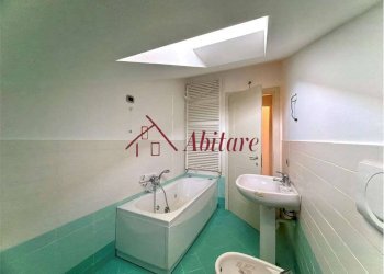 Four-room apartment Corso canale, 18, Alba - photo 25