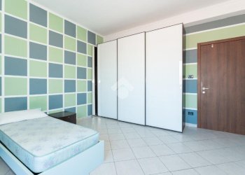 Three-room apartment Via Gibellini, Caselle Torinese - photo 15