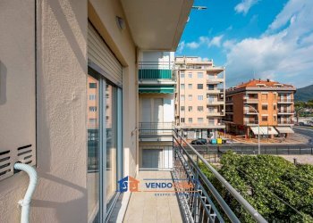 Trilocale Loano - foto 17