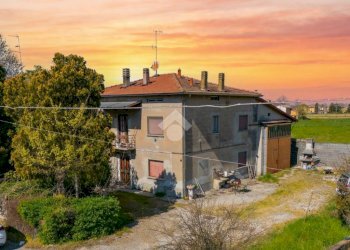 Rustico Str. Gazzo, Castelnovo di Sotto - foto 1