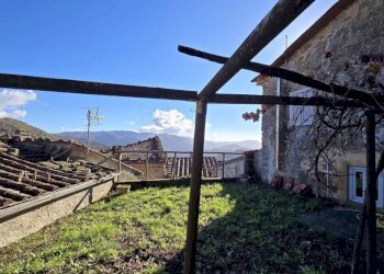 Casa indipendente Bagni di Lucca - foto 6