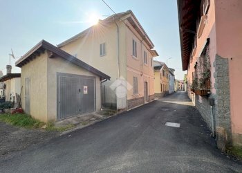 Casa semi indipendente Via Zuleika Beretta, Cassolnovo - foto 1