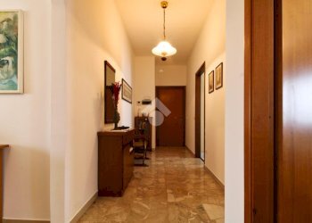 Two-room apartment Via Roma, Assago - photo 1