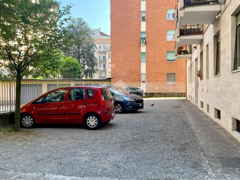 Trilocale Via val cannobina, Milano (zona Baggio) - foto 2