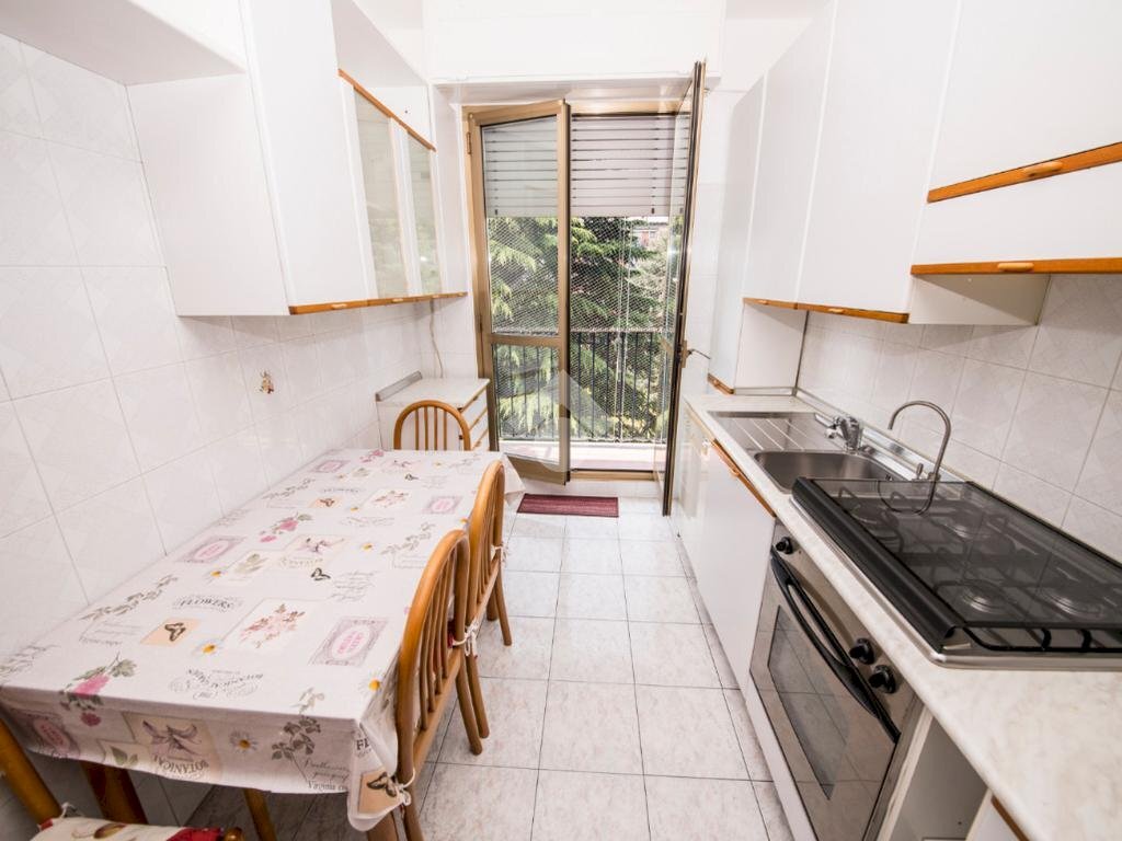 Trilocale Via dei Salici, Milano (zona Quartiere degli Olmi) - foto 3