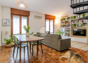 Trilocale Via Ortica, Milano (zona Ortica) - foto 1