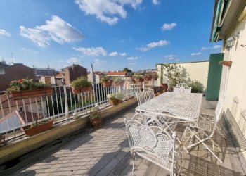 Three-room apartment Via Filippo Baldinucci, Milano (neighborhood Dergano) - photo 2