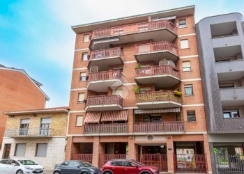 Quadrilocale Str. Antica di Collegno, Torino (zona Parella) - foto 27