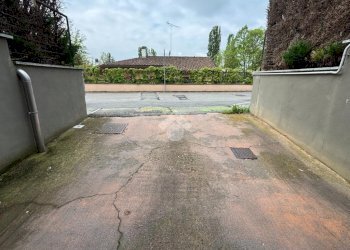 Box Via Papa Giovanni XXIII, Asti - foto 3