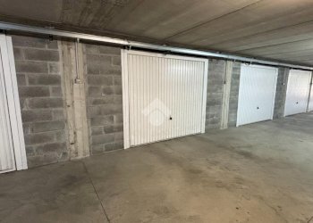 Box Via Papa Giovanni XXIII, Asti - foto 13