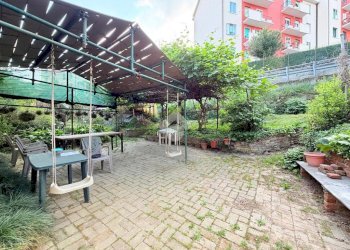 Trilocale Via del Boschetto, Genova (zona Coronata) - foto 9