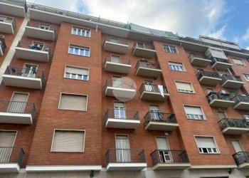 Three-room apartment Via Viterbo, Torino (neighborhood Lucento) - photo 1