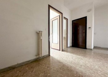 Three-room apartment Via Viterbo, Torino (neighborhood Lucento) - photo 2