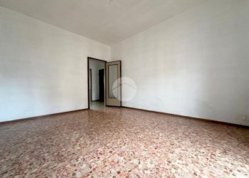 Three-room apartment Via Viterbo, Torino (neighborhood Lucento) - photo 6