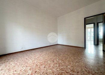 Three-room apartment Via Viterbo, Torino (neighborhood Lucento) - photo 10