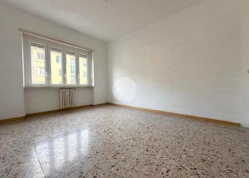 Three-room apartment Via Viterbo, Torino (neighborhood Lucento) - photo 16