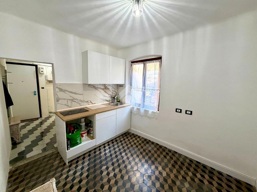 Trilocale Via Celesia, Genova (zona Rivarolo) - foto 1