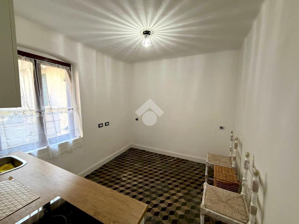 Trilocale Via Celesia, Genova (zona Rivarolo) - foto 3